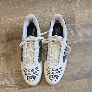 adidas Women's White and Black Leopard Sneakers Size 11 Never Worn